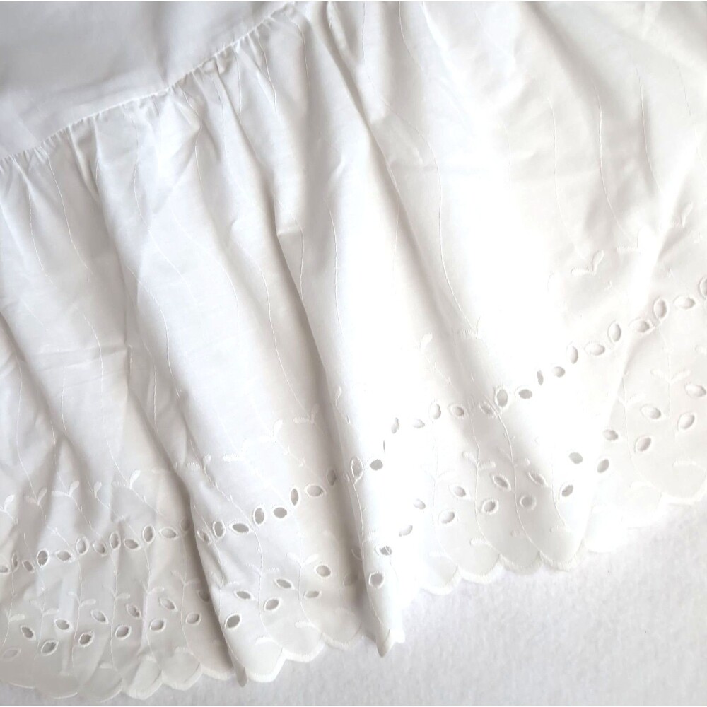 Vintage Chic White Eyelet Scallop Dust Ruffle Bed Skirt 14" Drop Full Double
